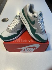 Nike Air Max 1 ESS Evergreen