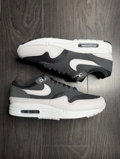 Nike Air Max 1 Essential Off