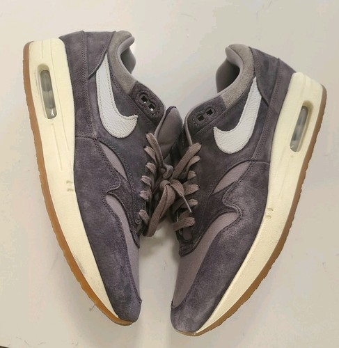 Used men size nike air - used,